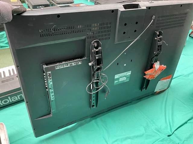 Hitachi le46ec04a televisie - afbeelding 2 van  4