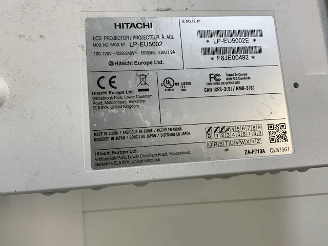 Hitachi (lp-eu5002), 5000 lumens wuxga 3lcd laser projector (1254 hours) - afbeelding 5 van  5