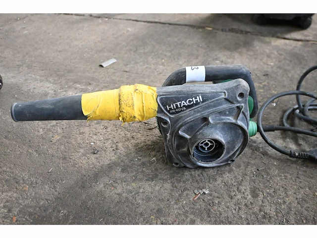 Hitachi rb 40 va blaas-zuig apparaat - afbeelding 1 van  3