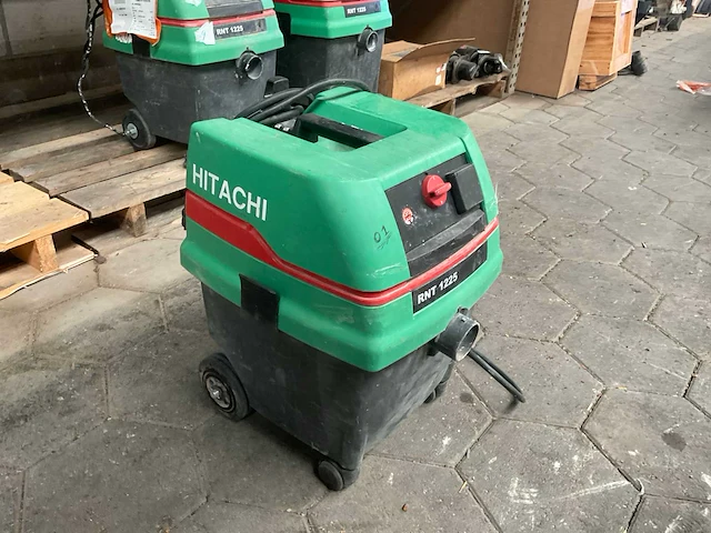 Hitachi rnt 1225 industriële stofzuiger - afbeelding 1 van  5