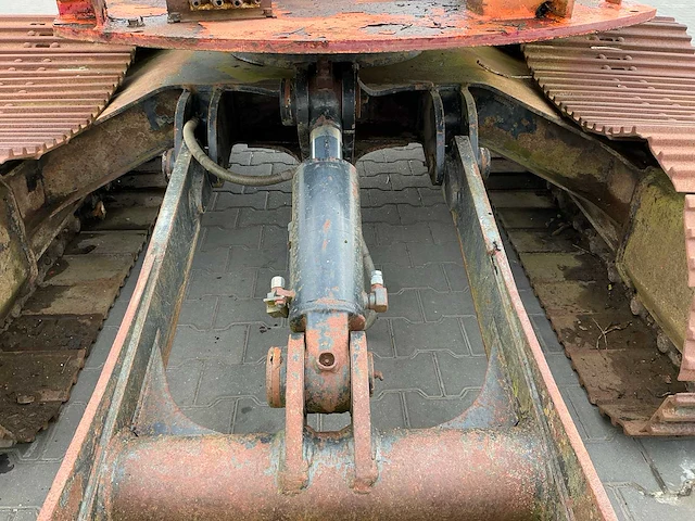 Hitachi rupsonderstel - afbeelding 11 van  12