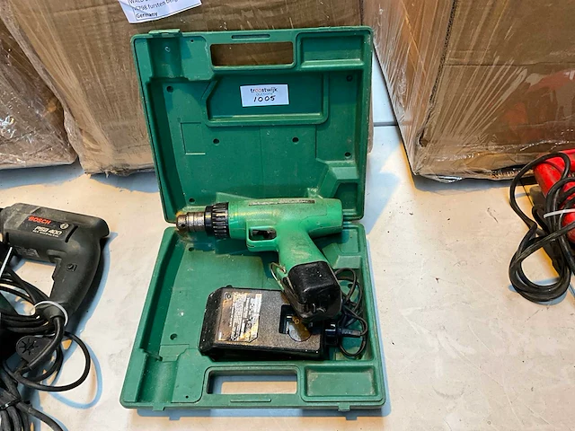 Hitachi schroefboormachine - afbeelding 1 van  5