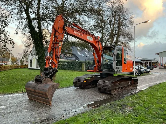 Hitachi zaxis m110 rupsgraafmachine - afbeelding 10 van  40