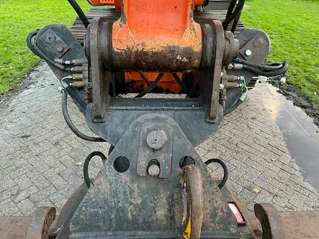 Hitachi zaxis m110 rupsgraafmachine - afbeelding 14 van  40