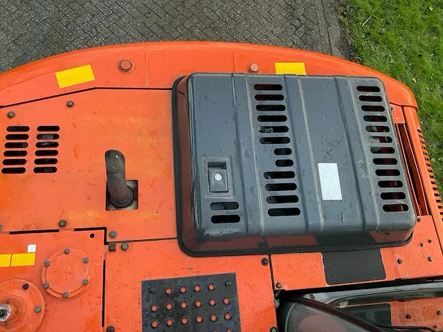 Hitachi zaxis m110 rupsgraafmachine - afbeelding 23 van  40