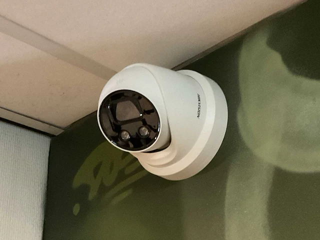Hk vision ds-7608ni beveiligingscamera systeem - afbeelding 2 van  8