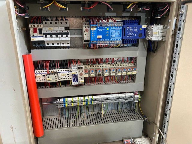 H&m - 2002 - hm-d 6500-r - afkortcirkelzaagmachine - afbeelding 2 van  14