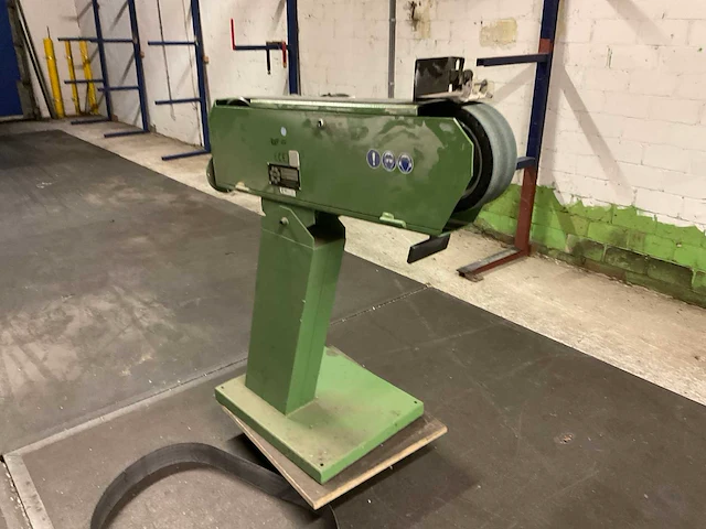 Hm tas-75 stationaire bandschuurmachine - afbeelding 2 van  7
