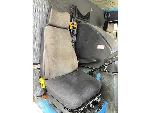 Hmf - 2003 - 416 - straatveegmachine - afbeelding 4 van  12