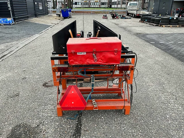 Hoaf weedstar 100 onkruidbrander - afbeelding 10 van  15