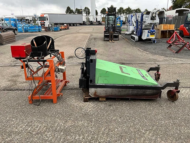 Hoaf weedstar 100 onkruidbrander - afbeelding 12 van  15