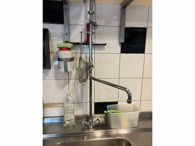 Hobart - amxxr-10b - vaatwasser inclusief aan- en afvoertafel - 2021 - afbeelding 4 van  10