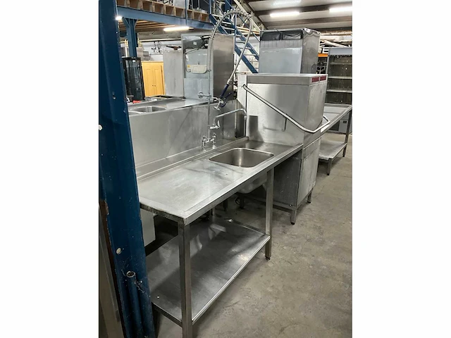 Hobart baraid900-10n vaatwasmachine met aan- en afvoertafel - afbeelding 9 van  15