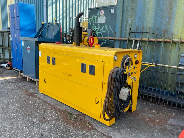 Hobart brothers dp-303 lasgenerator - afbeelding 1 van  14