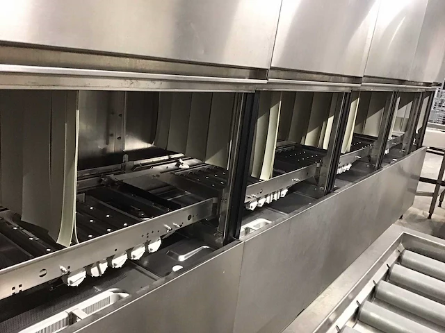 Hobart korvenvaatwasmachine - afbeelding 6 van  10