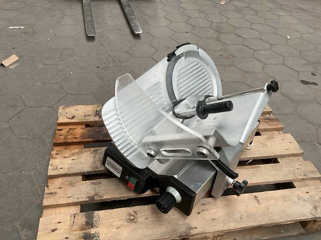 Hobart sg330 snijmachine - afbeelding 2 van  7