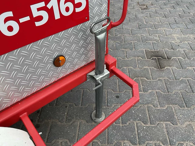 Hobrand schuimblus aanhanger brandweer materiaal - afbeelding 2 van  17