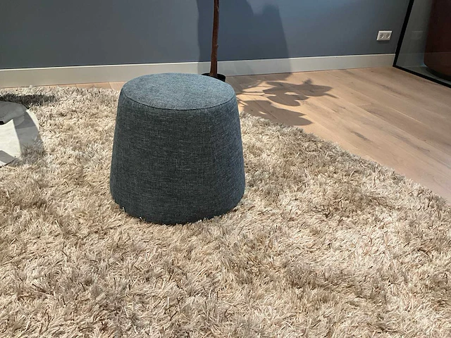 Hocker calimero poef - afbeelding 1 van  1