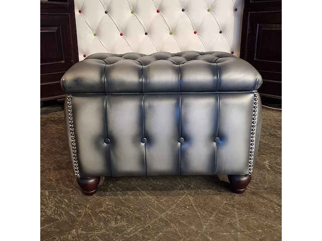 Hocker chesterfield, boxstool, zilver - afbeelding 1 van  4