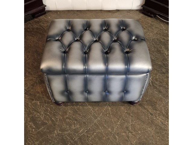 Hocker chesterfield, boxstool, zilver - afbeelding 2 van  4