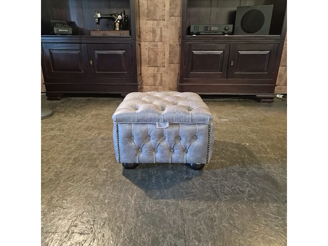 Hocker chesterfield, buttoned pouffe, grijs - afbeelding 1 van  3