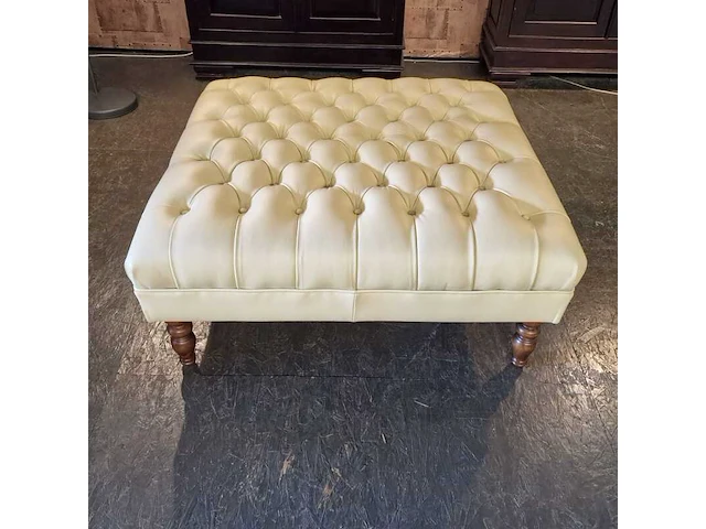 Hocker chesterfield, henley , creme - afbeelding 1 van  4