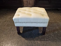 Hocker chesterfield, lord, creme - afbeelding 1 van  4