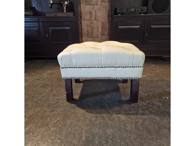 Hocker chesterfield, lord, creme - afbeelding 2 van  4