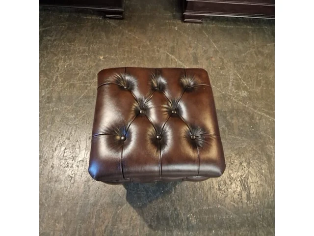 Hocker chesterfield, medburn, bruin - afbeelding 3 van  3