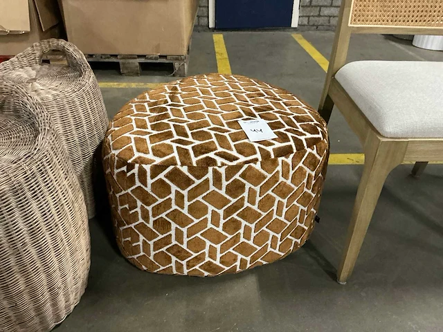 Hocker - afbeelding 1 van  3