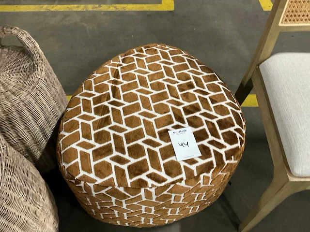 Hocker - afbeelding 2 van  3