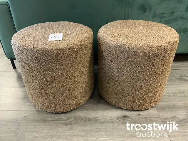 Hocker - afbeelding 1 van  3