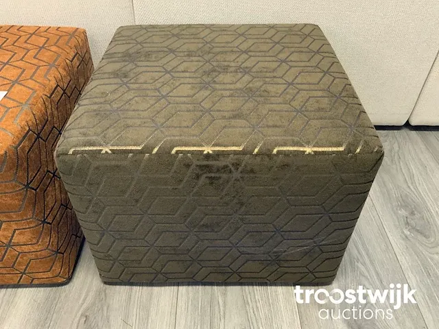 Hocker - afbeelding 2 van  6
