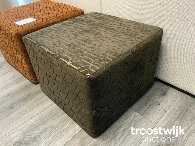 Hocker - afbeelding 5 van  6