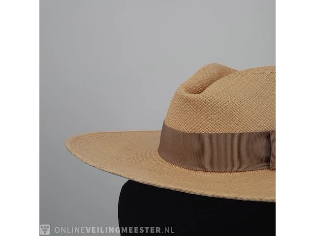 Hoed, maat 57 celine, street style straw hat - afbeelding 3 van  9