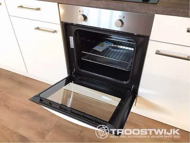 Hoek opgestelde keuken - afbeelding 17 van  20