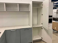 Hoekkeuken met composietsteen werkblad - afbeelding 6 van  27