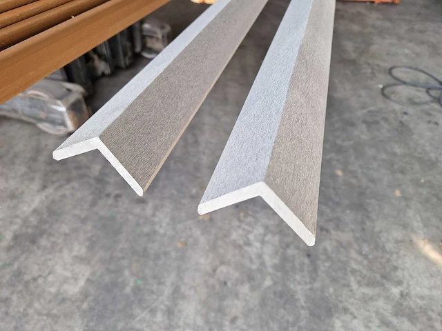 Hoekprofiel voor gevelbekleding (5x) - afbeelding 1 van  1