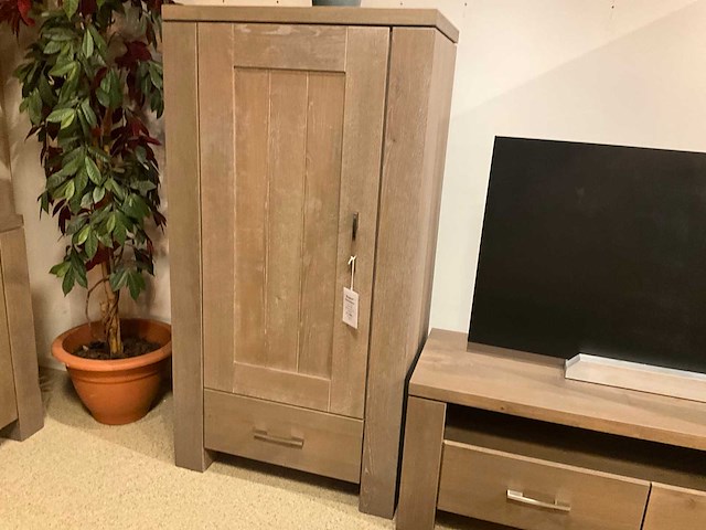 Hoevelaken eiken bergkast - afbeelding 2 van  6