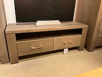 Hoevelaken eiken tv meubel - afbeelding 2 van  6