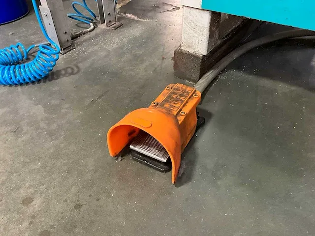 Hoffman ms35 dubbele verstekzaagmachine - afbeelding 12 van  13