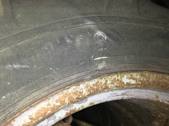 Hofka holland tractor dubbellucht band, wiel en velg (2x) - afbeelding 3 van  5