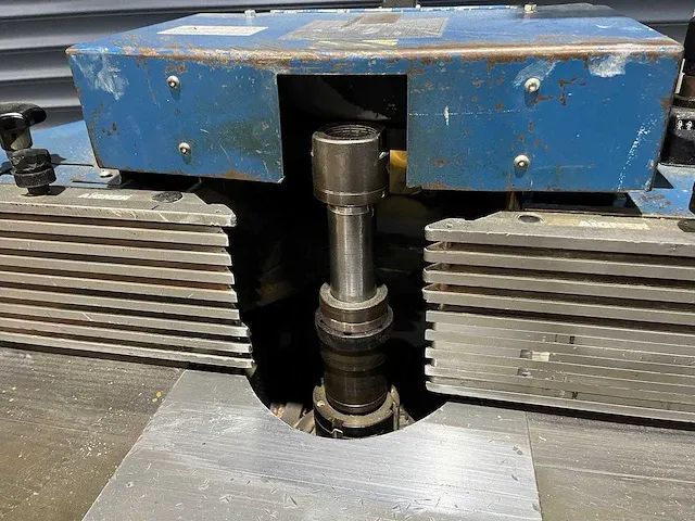 Hofmann - tfs 1245 cnc - tafel- en spilfreesmachine - afbeelding 2 van  15