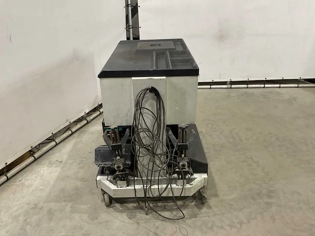 Hofmann dynaliner 330 uitlijnmachine - afbeelding 10 van  13