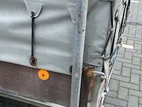 Hoge huifaanhanger hapert - afbeelding 2 van  11