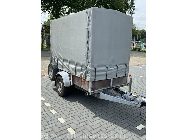 Hoge huifaanhanger hapert - afbeelding 7 van  11