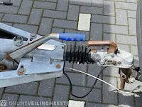 Hoge huifaanhanger hapert - afbeelding 8 van  11