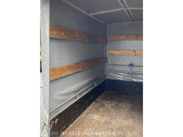 Hoge huifaanhanger hapert - afbeelding 11 van  11