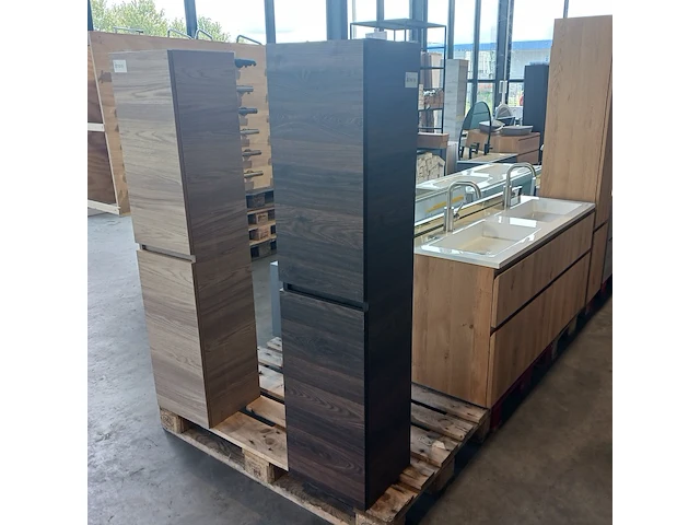 Hoge kast, xenz, space, brown oak - afbeelding 1 van  7
