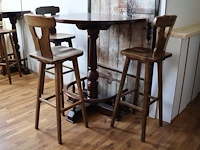 Hoge ronde muur tafel - afbeelding 1 van  4